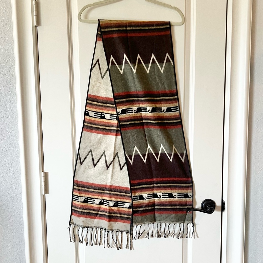 El Paso Saddle Co Vintage Southwestern Reversible Fringe Scarf Brown Aztec